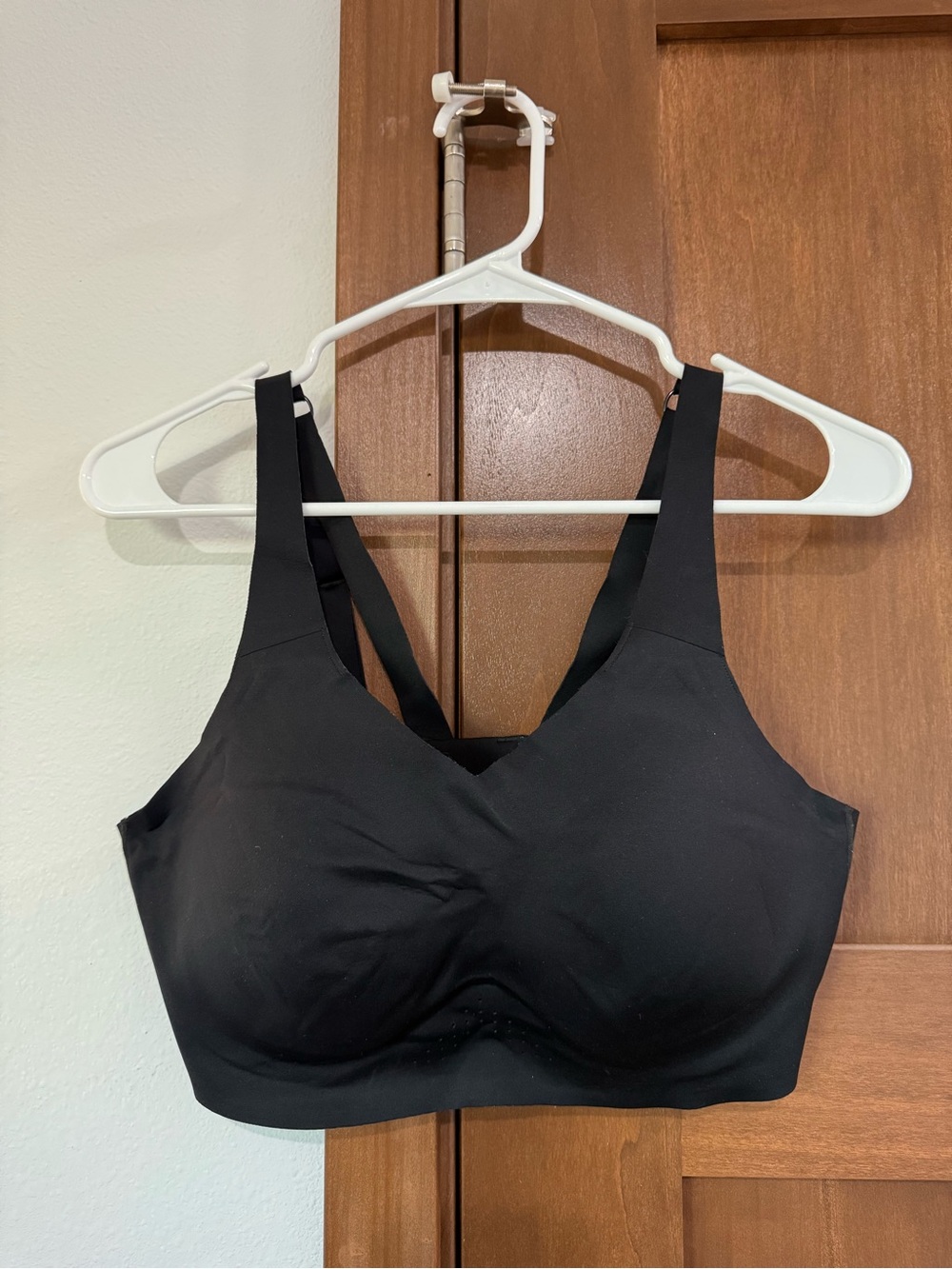 Brooks Black Dare Underwire Run Sports Bra